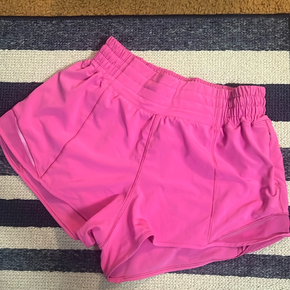 Size 2 4” Hotty Hot Lulu Short